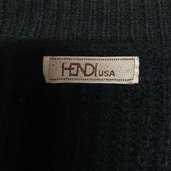 Hendi Black Distressed Women's Sweater - Picture 6 of 8